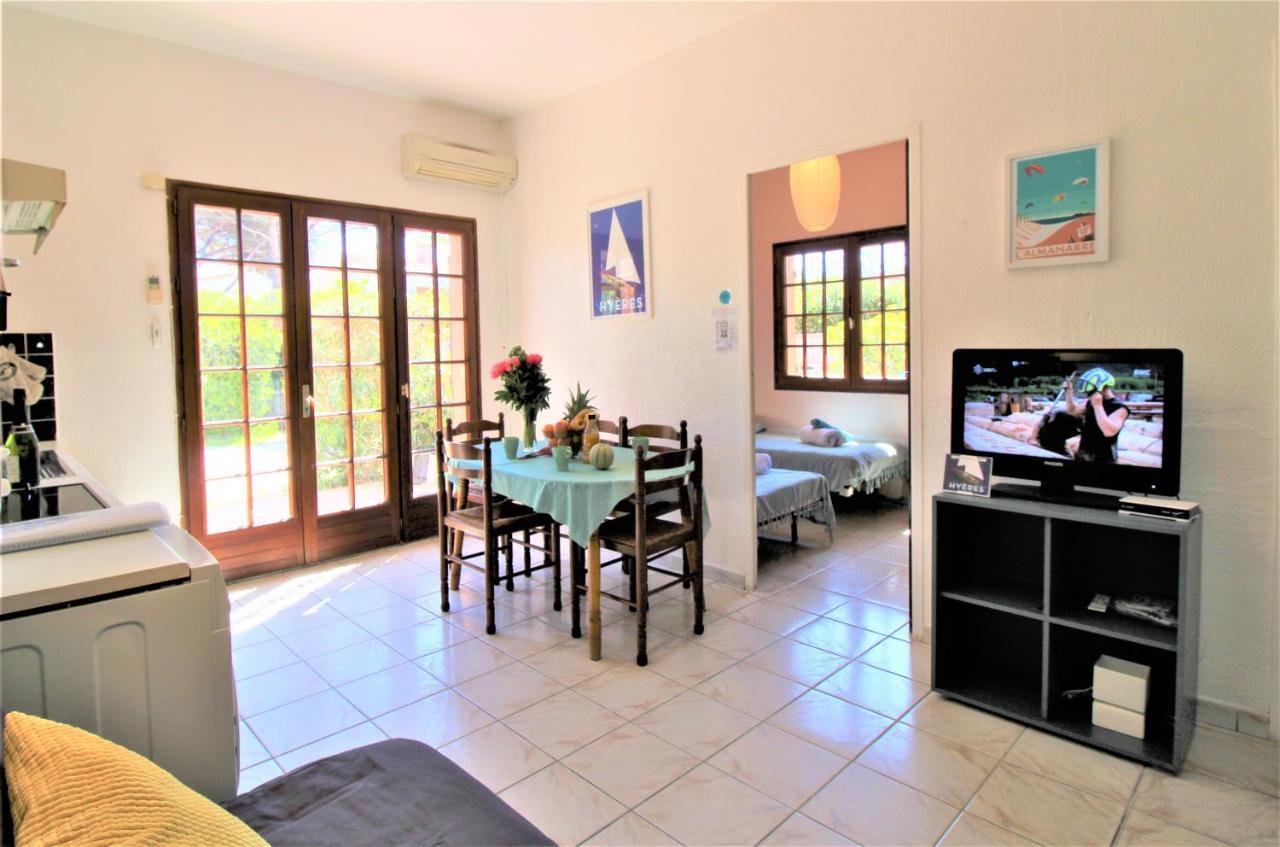 Rose De Sel Apartment Hyeres Exterior photo
