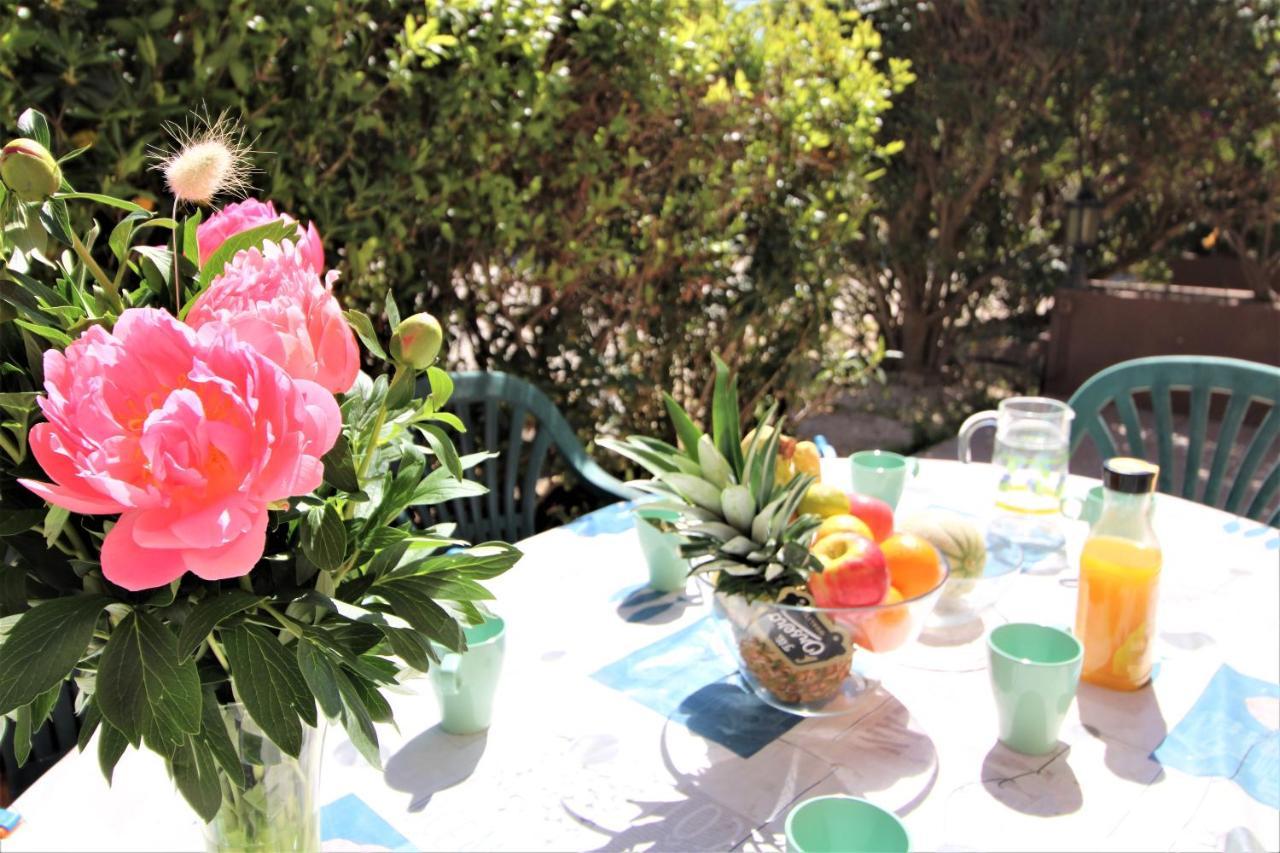 Rose De Sel Apartment Hyeres Exterior photo